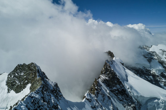 Aussicht vom Gipfel des Piz Bernina