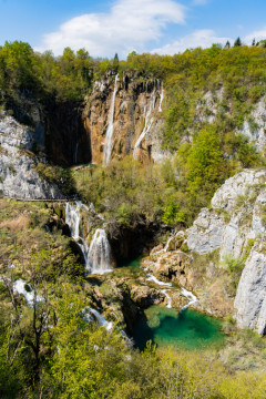 Veliki Slap - mit 78 Metern zählt er zu den höchsten Wasserfällen Kroatiens