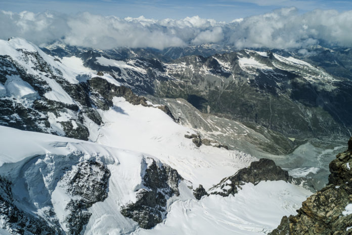 Aussicht vom Gipfel des Piz Bernina