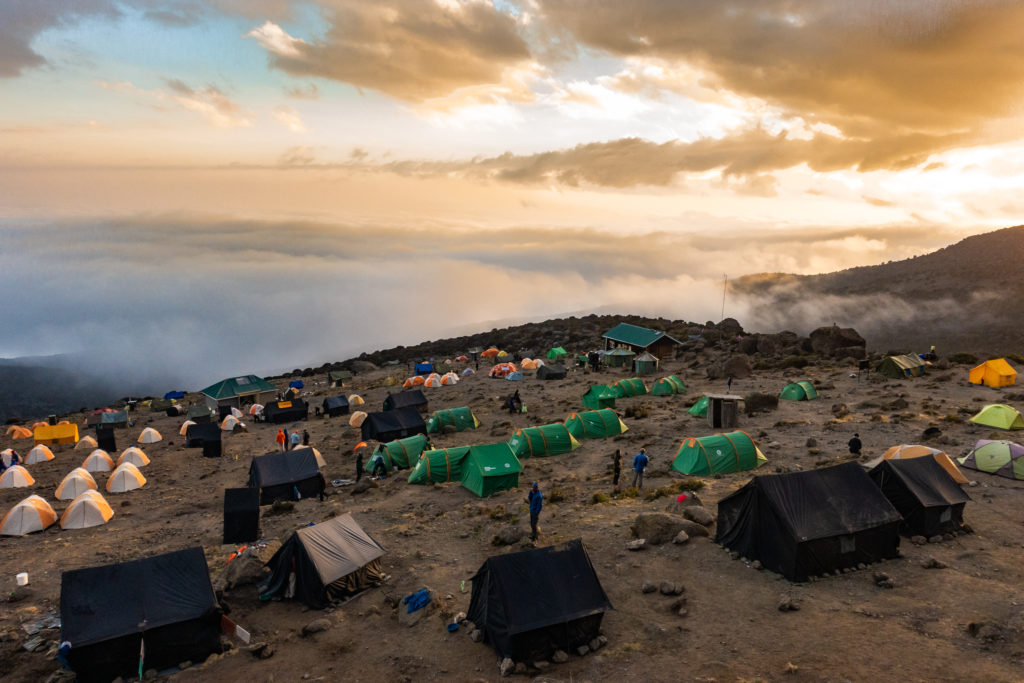 Das Karanga Camp bei Sonnenuntergang