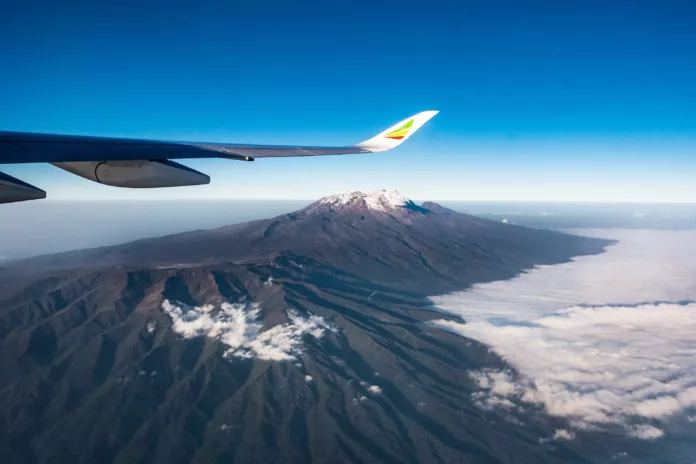 Kilimanjaro vom Flugzeug aus fotografiert