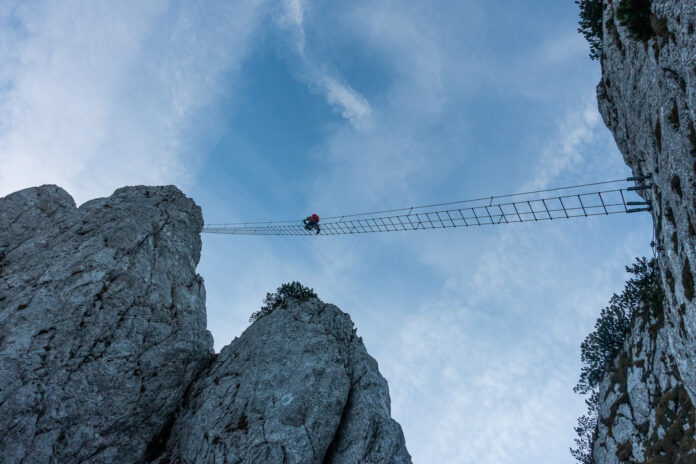 donnerkogel-klettersteig Die Himmelsleiter im Donnerkogel Klettersteig
