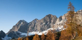 Der Dachstein im Herbst