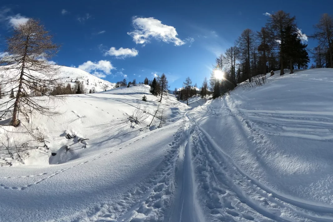 <a href="https://rauf-und-davon.at/skitour-kreuzeck/">Kreuzeck</a> - Februar 2021