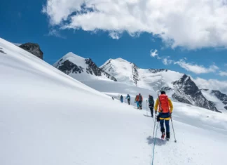 Bergsteiger auf der Spaghetti-Runde in der Schweiz