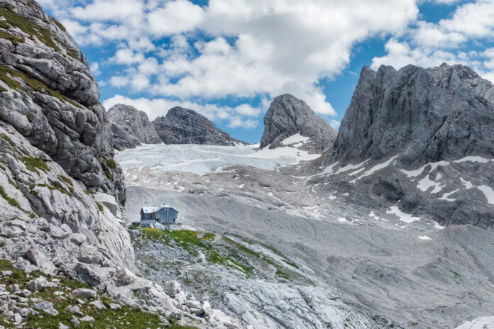 Adamekhütte am Dachstein