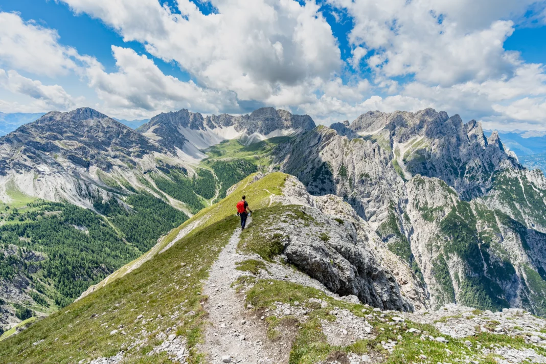 Gehgelände im Gipfelbereich der Großen Gamswiesenspitze