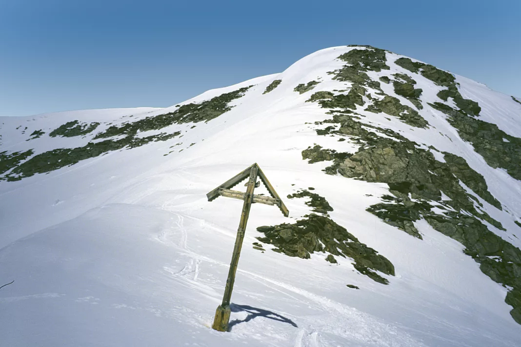 Der unscheinbare Ostgipfel der Nassen Wand © Kurt Schall