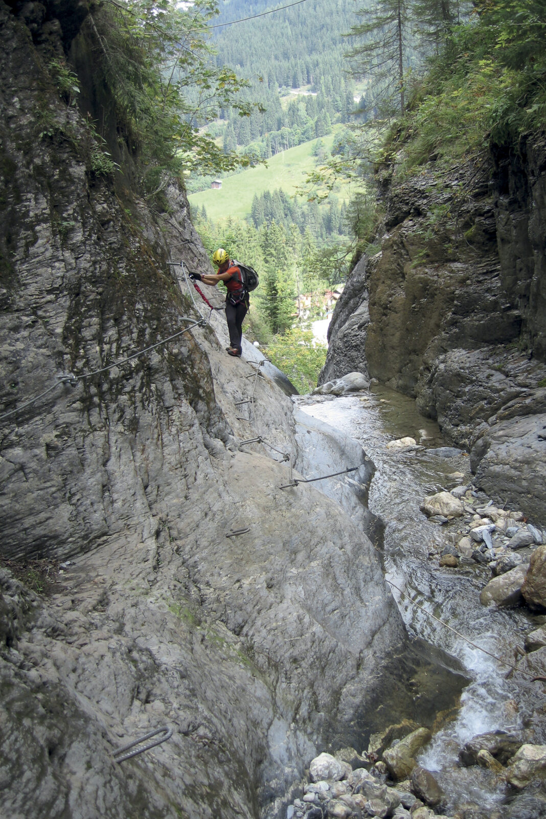 Die Platten (B) im Kesselfall-Klettersteig © Kurt Schall Verlag