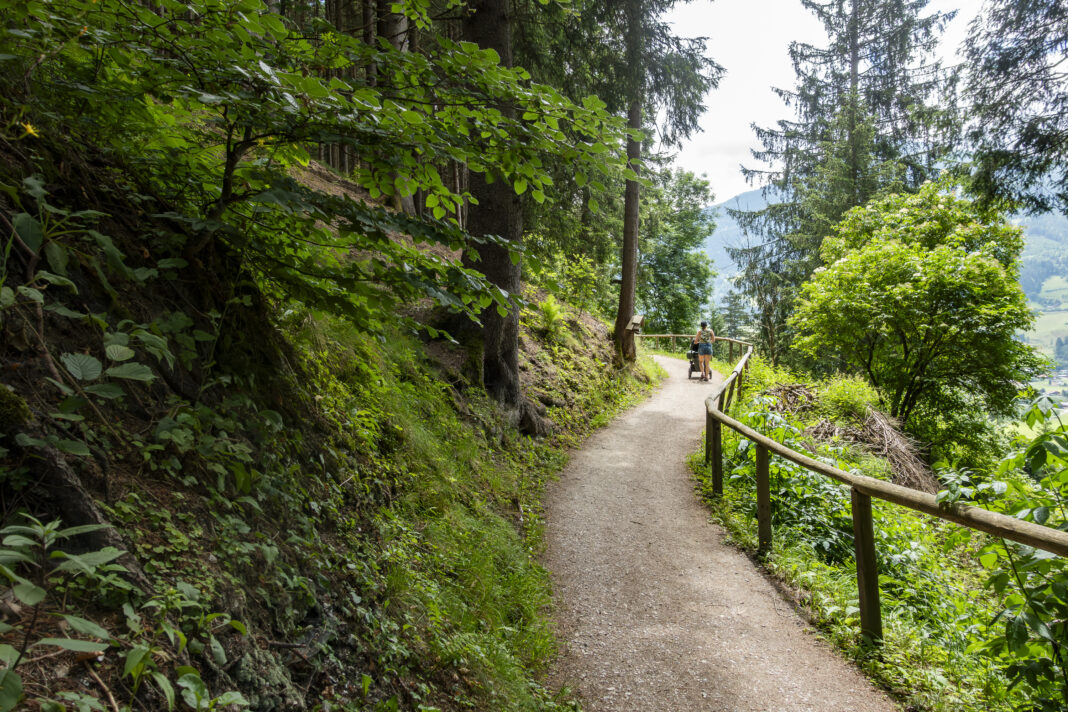 Der Gasteiner Höhenweg ist problemlos mit einem Kinderwagen machbar