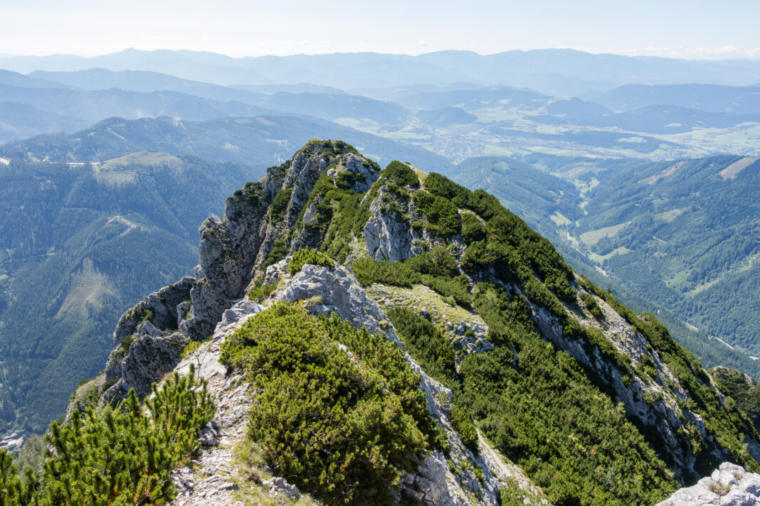 Blick zurück von der Vordernberger Mauer auf den Grete-Klinger-Steig