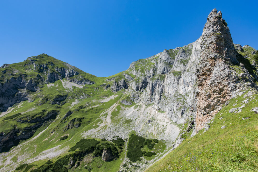 Blick zurück auf den Abstieg vom Krumpenhals