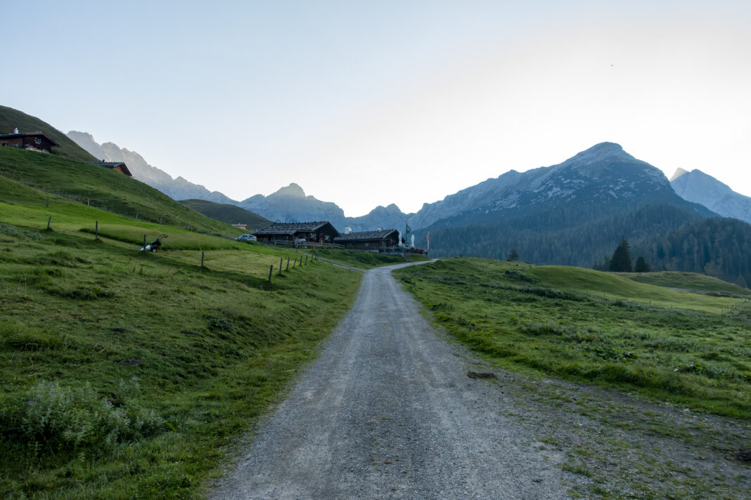 Schöne Morgenstimmung auf der Kallbrunnalm