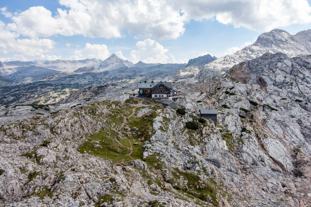 Nach einem langen Tag endlich wieder kurz vor der Hütte