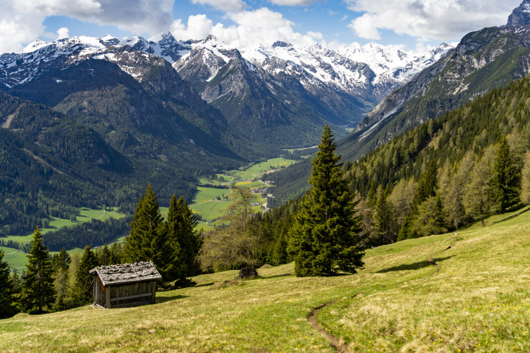 Blick zurück ins Gschnitztal