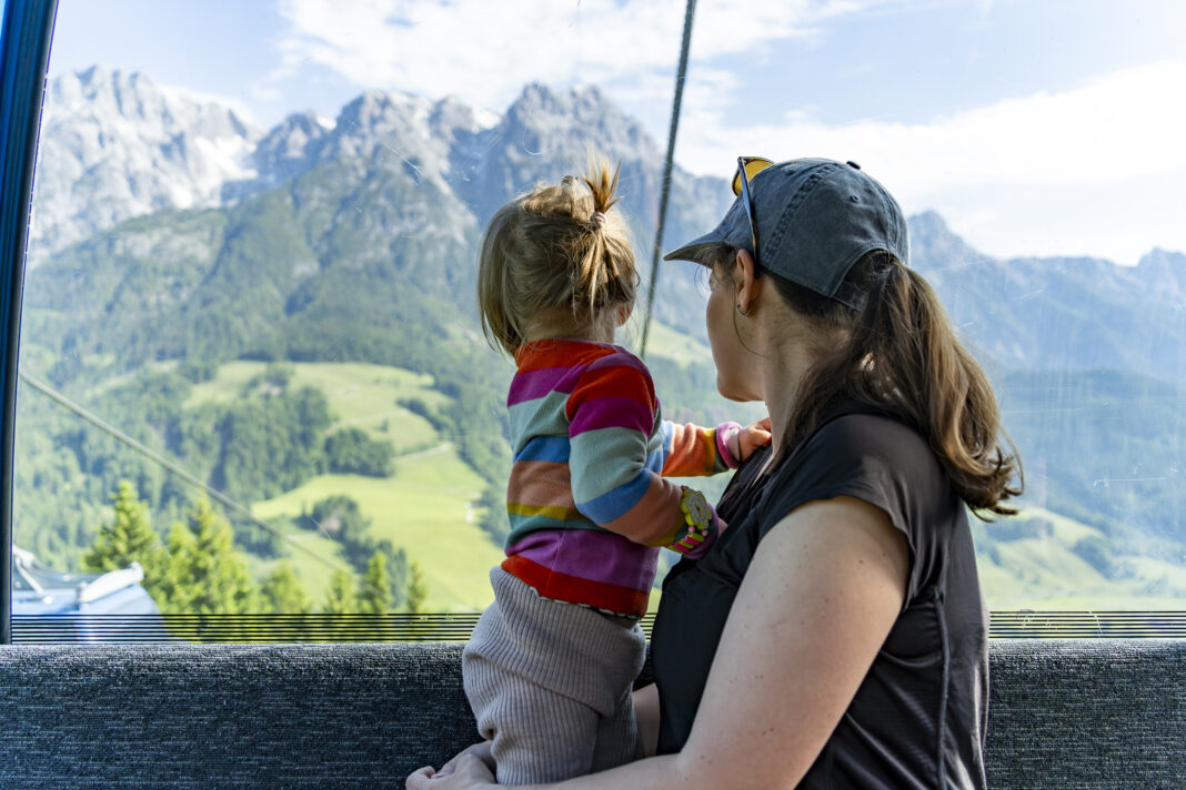 Mit der Kleinen haben wir die Bahn auf den Asitz genommen, man kann natürlich auch hoch wandern