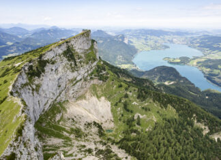 An der Nordseite bricht der Schafberg steil ab
