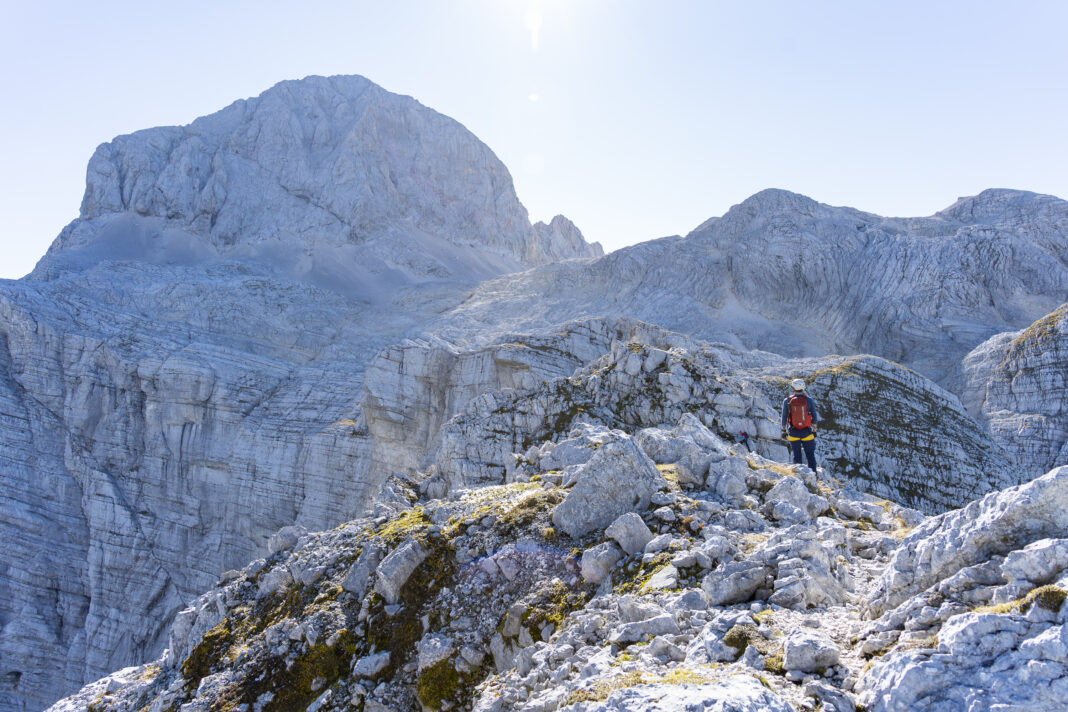 Ein erster Blick über das Hochplateau Richtung Triglav Gipfel