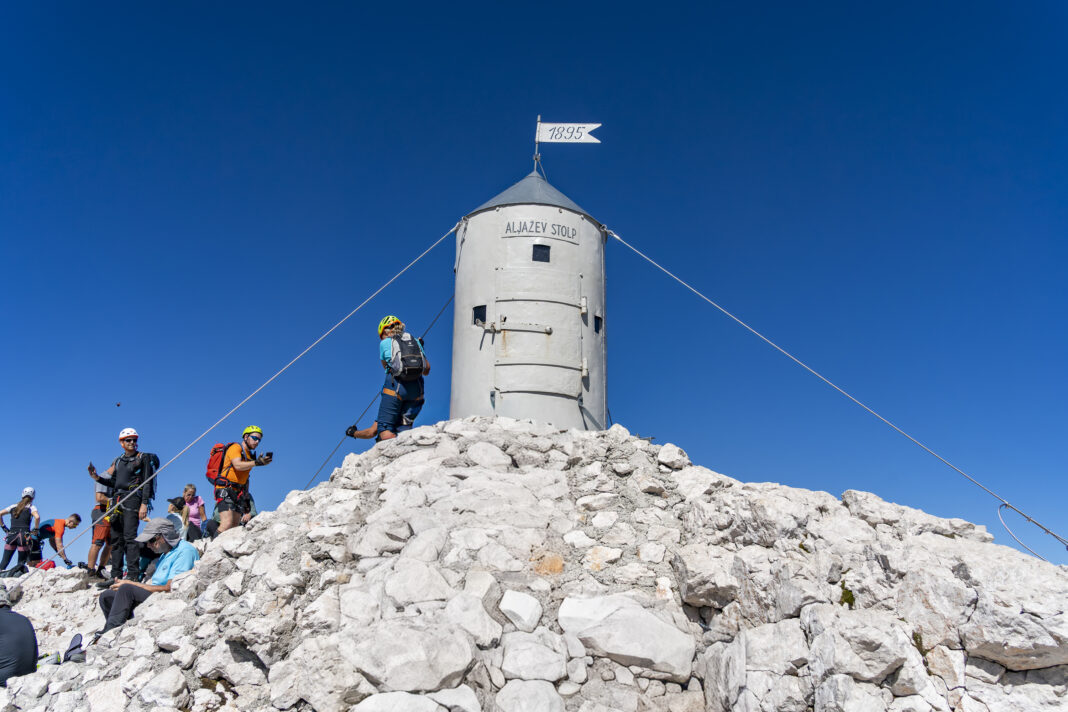 Das legendäre Stehbiwak am Triglav
