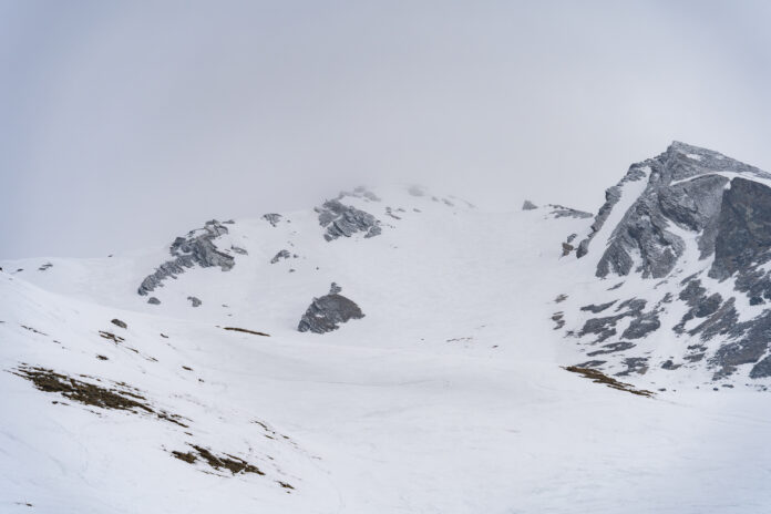 Blick zum Weißen Knoten (links)