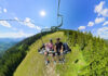 Abenteuer Annaberg: Ein perfekter Bergtag mit Kind Sesselbahn vor Bergpanorama